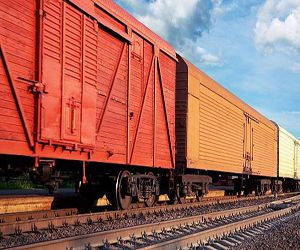 Казахстан снизил для Кыргызстана тариф на железнодорожные перевозки